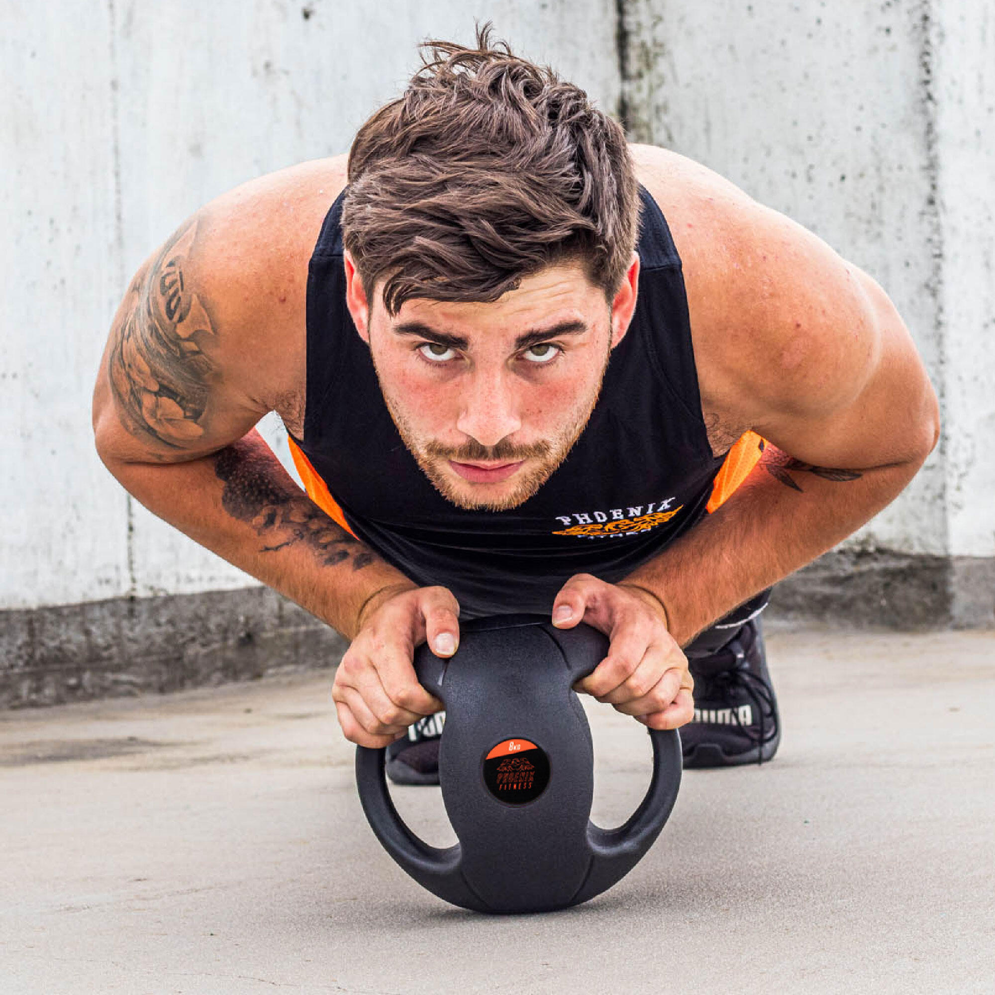 DOUBLE HANDLE MEDICINE BALL - 8KG 3/7