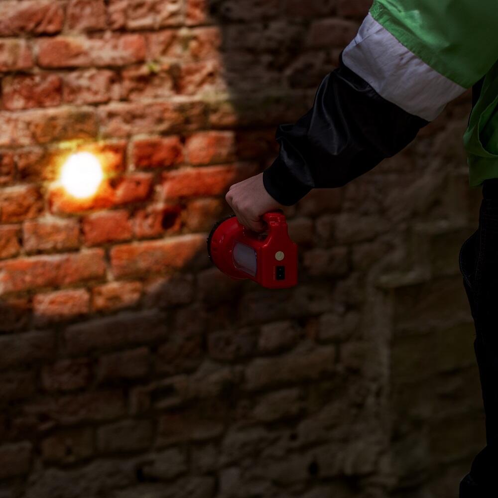 Vayox VA0123 schijnwerper met zij- en zonneverlichting 4/7
