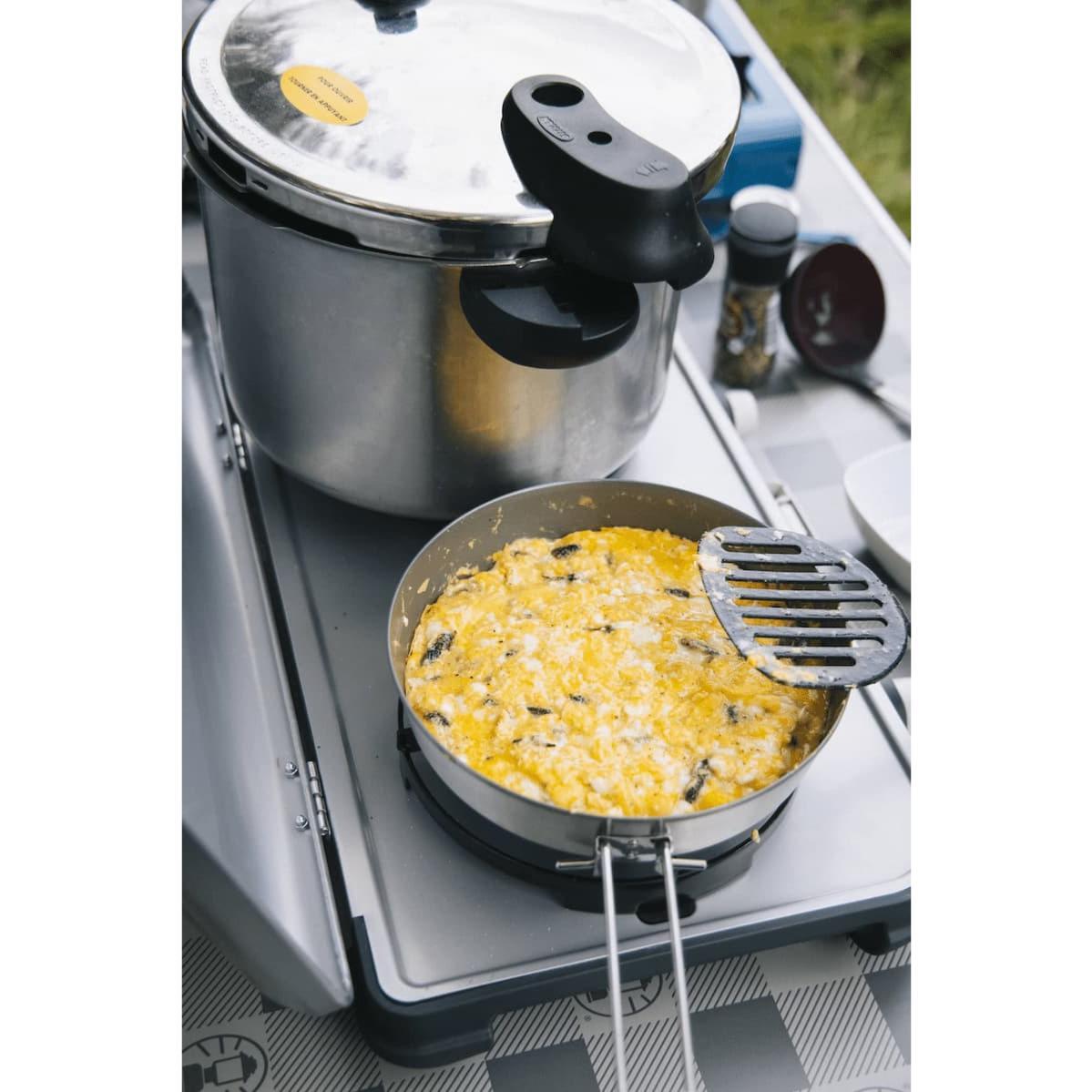 Campingaz Camping Kitchen 2 CV Double Burner Gas Stove CAMPINGAZ