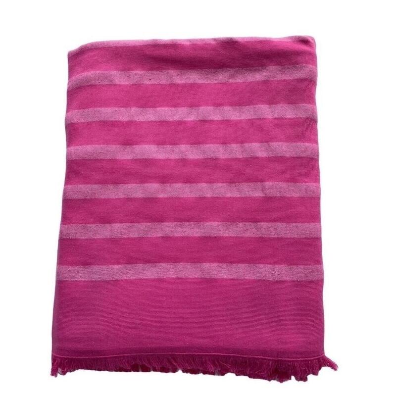 Alanya XL Fuchsia 140x180 380g/m² badstof gevoerde handdoek