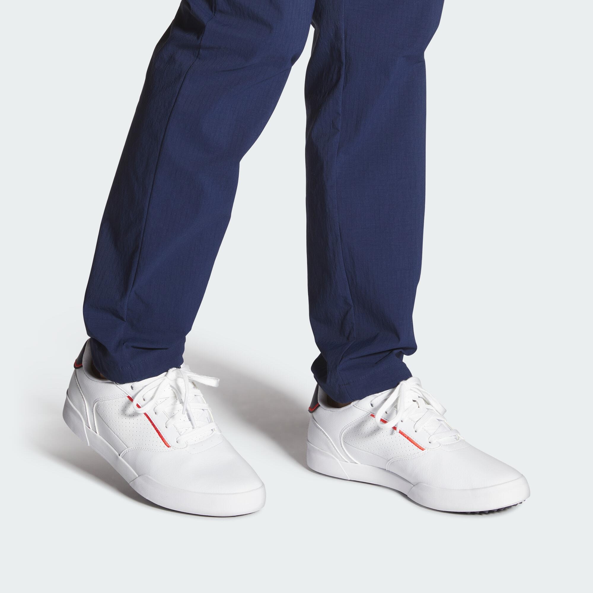 Retrocross spikeless golf shoe