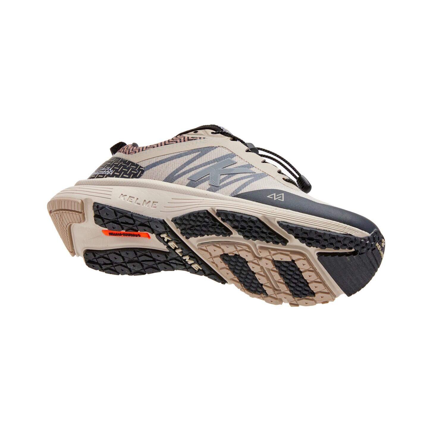 Zapatillas Running Kelme World Travel Unisex  Negro 3/5