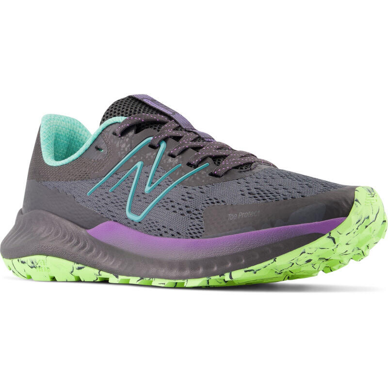 Sapatos de trailrunning para mulher - NEW BALANCE DynaSoft Nitrel V5 -