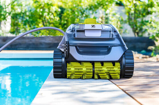 O robô aspirador de piscina elétrico Zodiac CNX 2020. Piscinas de até 10x5m 2/7