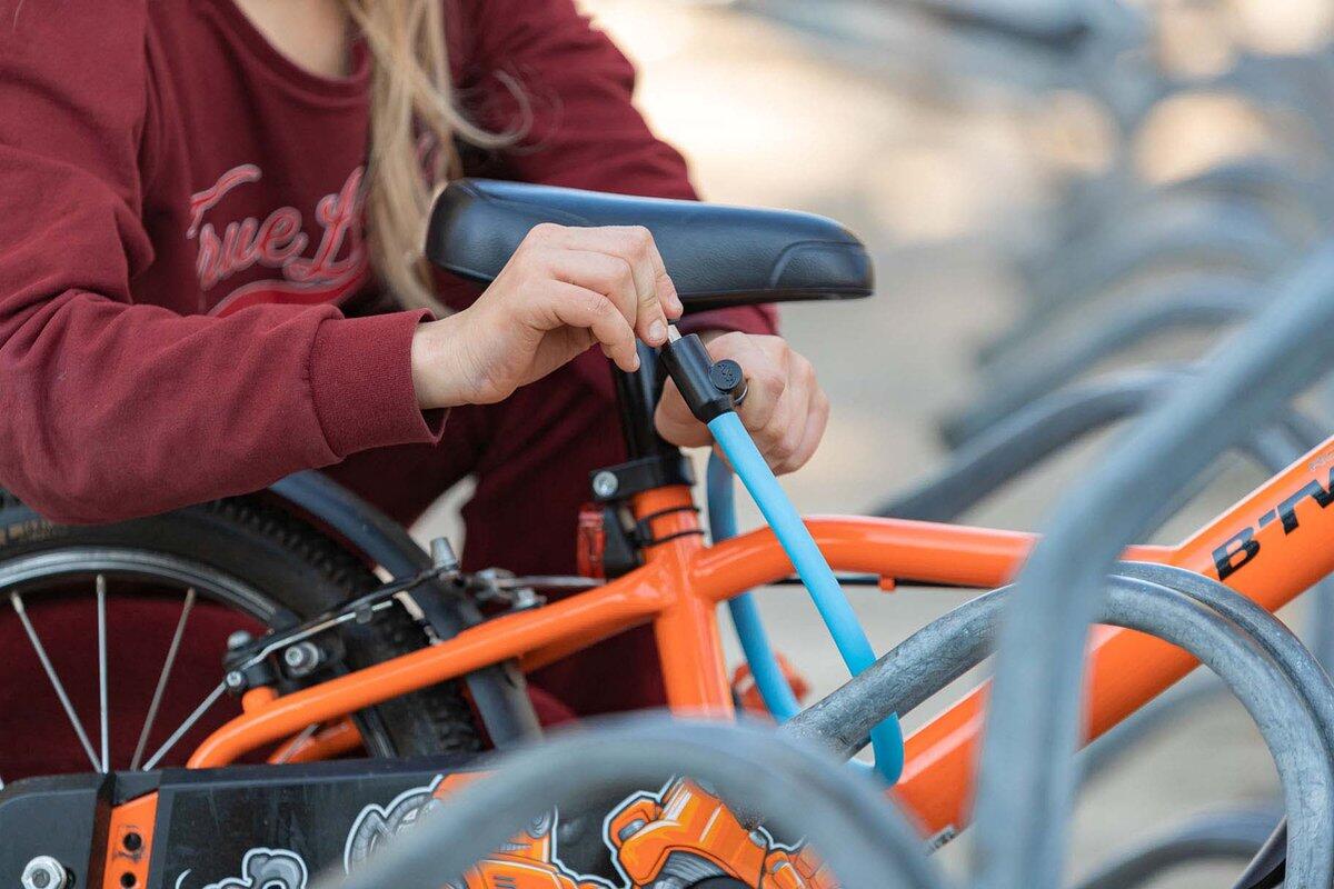 Candado de cable AXA Resolute 6-60 para bicicletas infantiles 3/4
