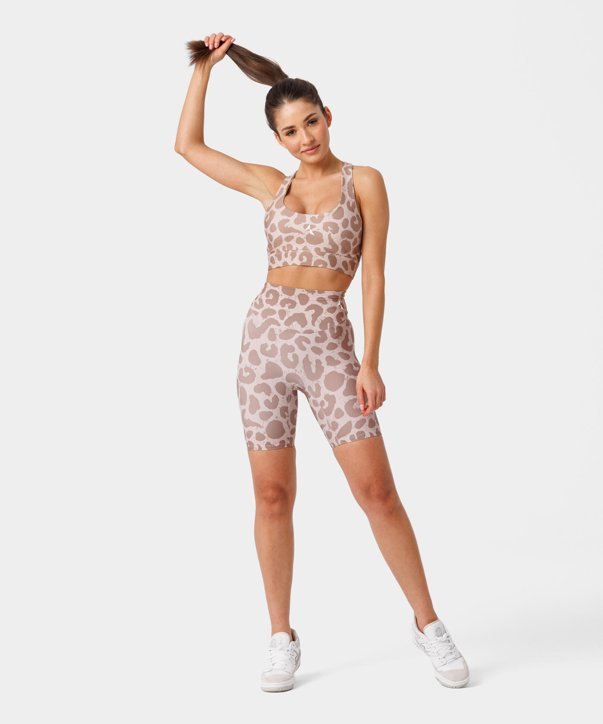 Carpatree Coco short legging de sport pour femmes 2/6