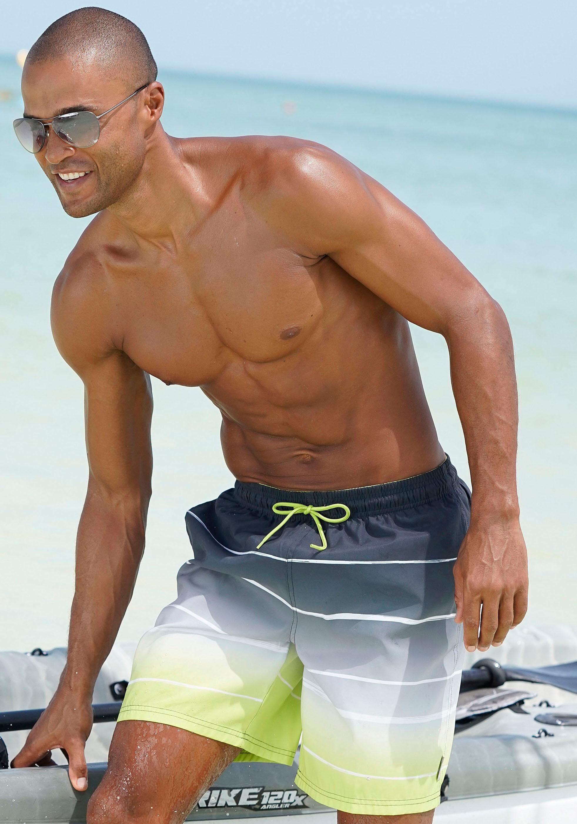 BENCH Herren Bench. Badeshorts