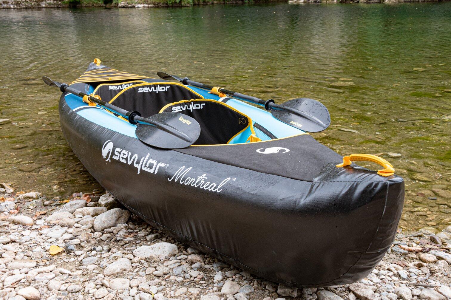 Montreal 3 Person inflatable Kayak kit with Paddles & Pump - Blue / Black 2/7