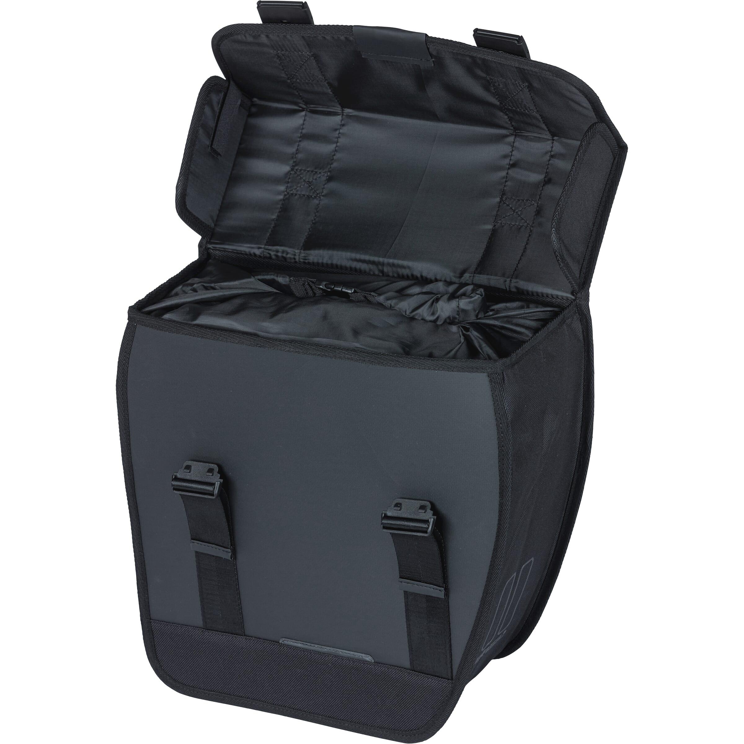 Basil Tour single waterproof pannier 14 L — black. 4/6