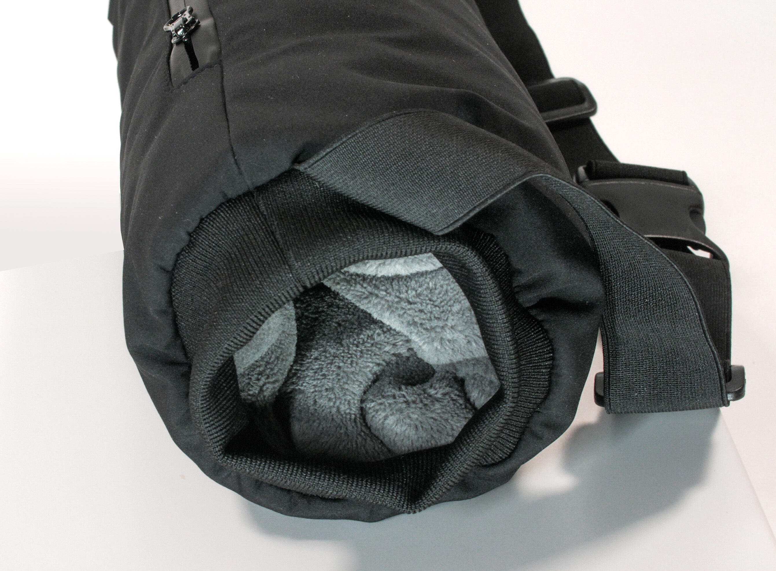 OUTCHAIR Muff In - de flexibele handwarmer 2/5