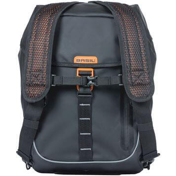 Basil Fahrradrucksack Miles Tarpaulin schwarz/orange, 31x17x44cm, 17ltr 6/7
