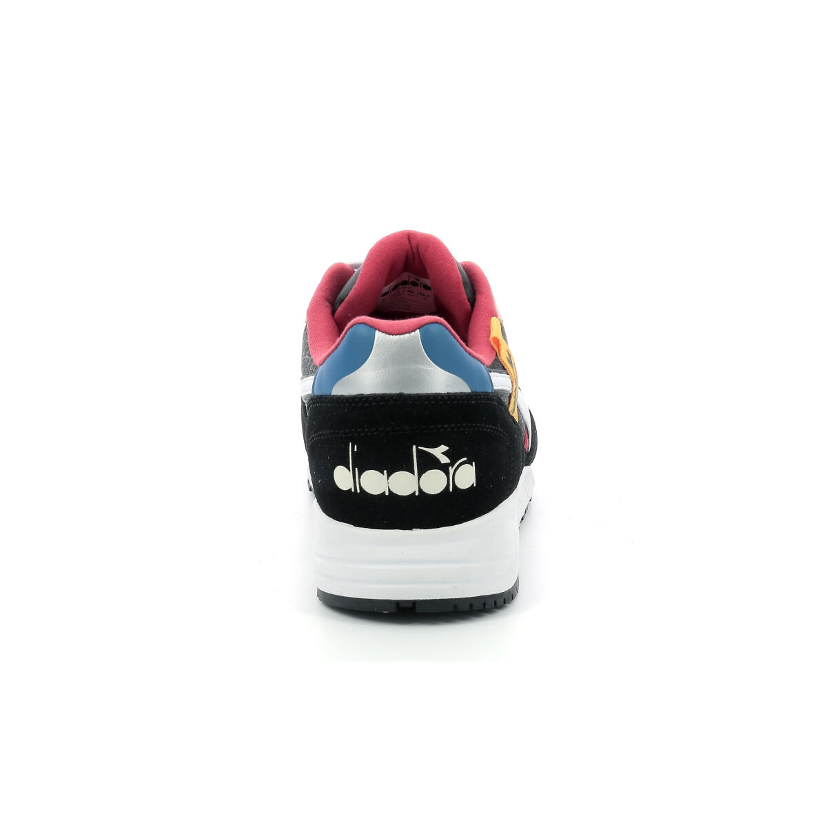 Diadora N902 Label 501.178608 01 C7441 Black/Molten Lava 3/5