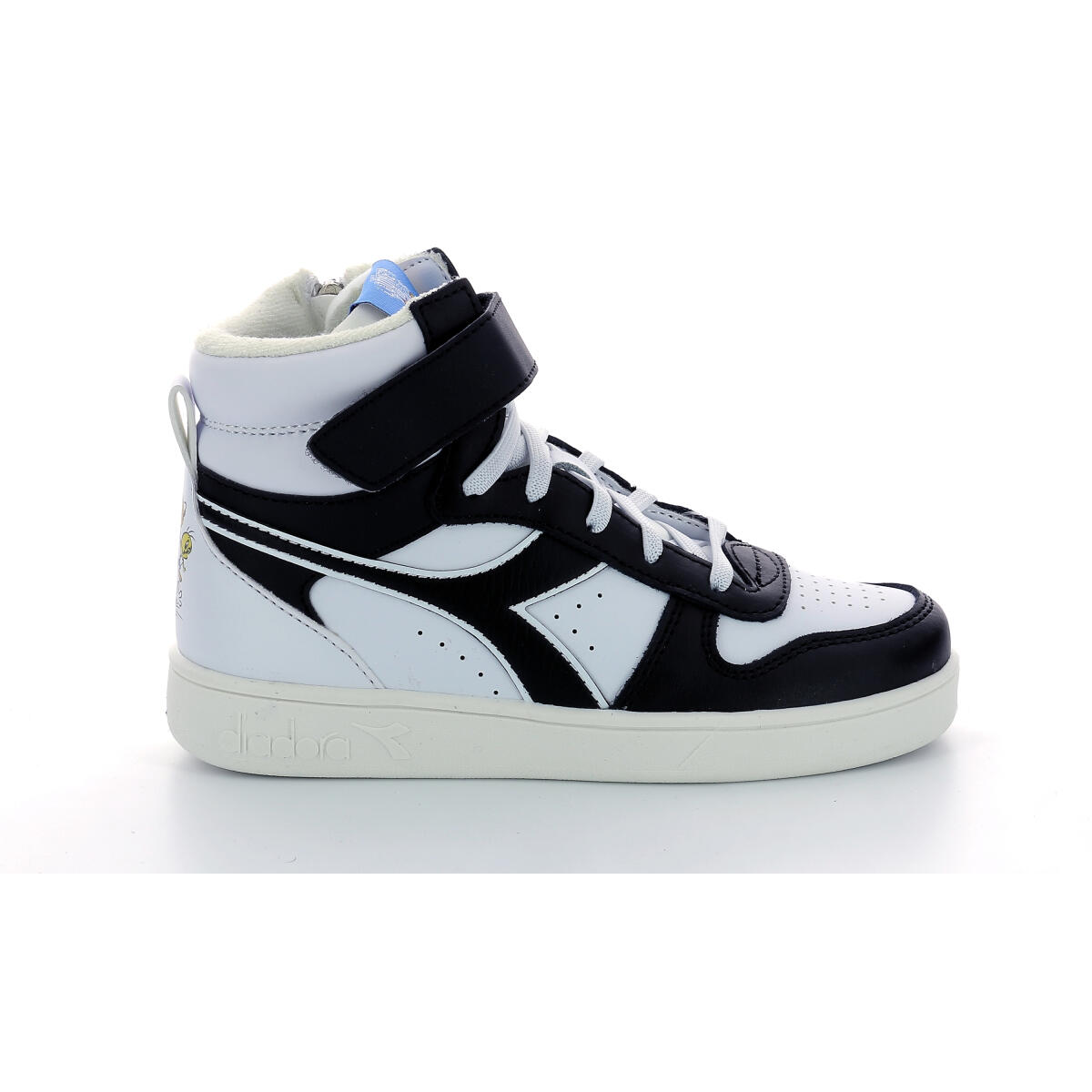 DIADORA picture