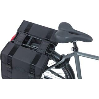 Waterdichte polyester fietstas met reflecterende tour xl Basil 7/7