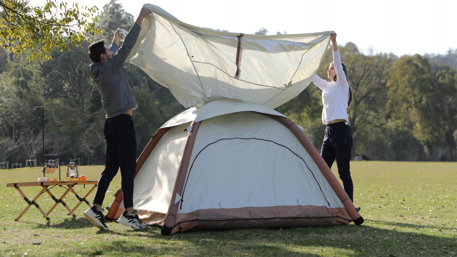 Namiot kempingowy samorozkładający z pompką AEROGOGO GIGA TENT ZT1-01 5/7