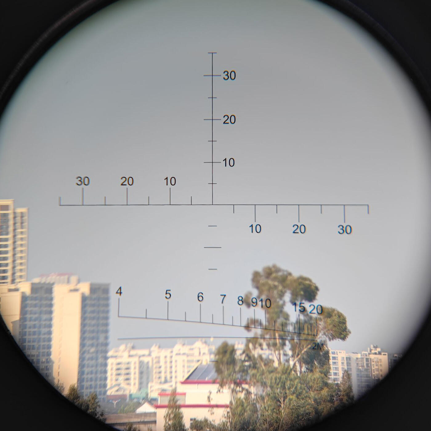 Binocolo 7x50 dell'esercito con reticolo Levenhuk 3/7
