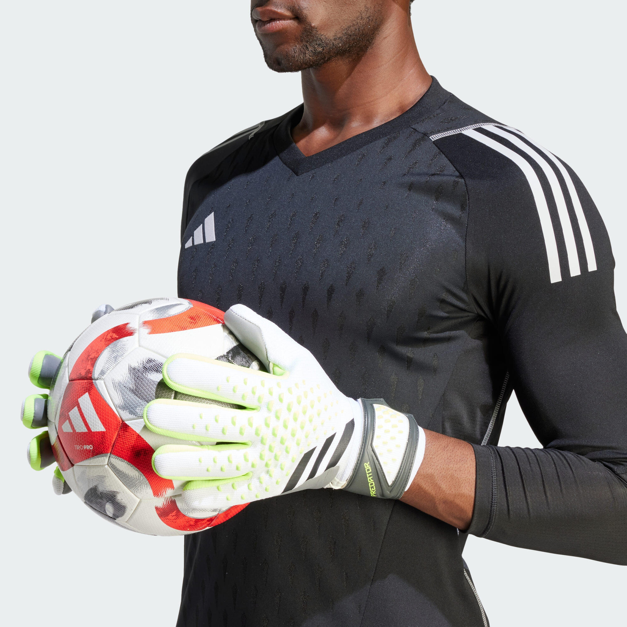 Predator League Gloves 4/4