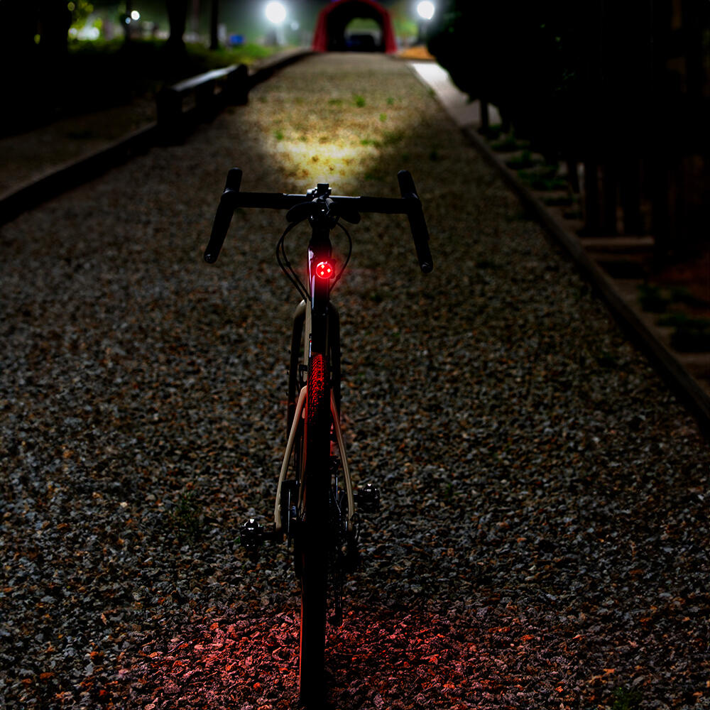 Cyklistické zadní světlo VA0117 červené akumulátorové USB 2/7