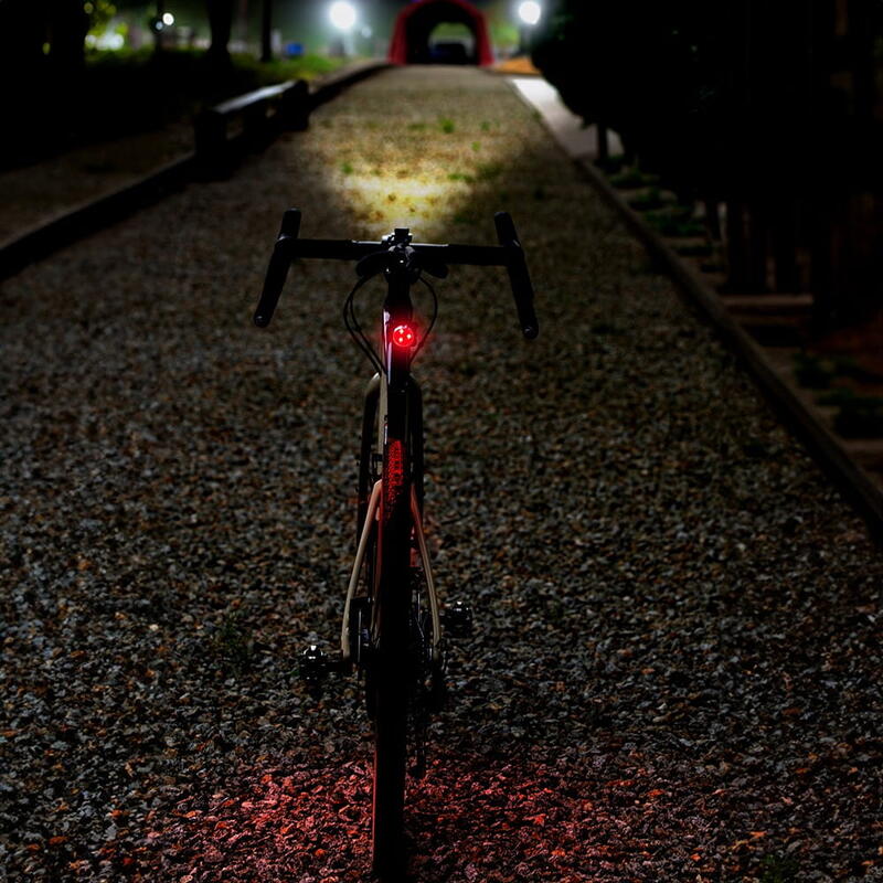 Egy kerékpár lámpa készlet VAYOX VA0047 + VA0117 első és hátsó USB