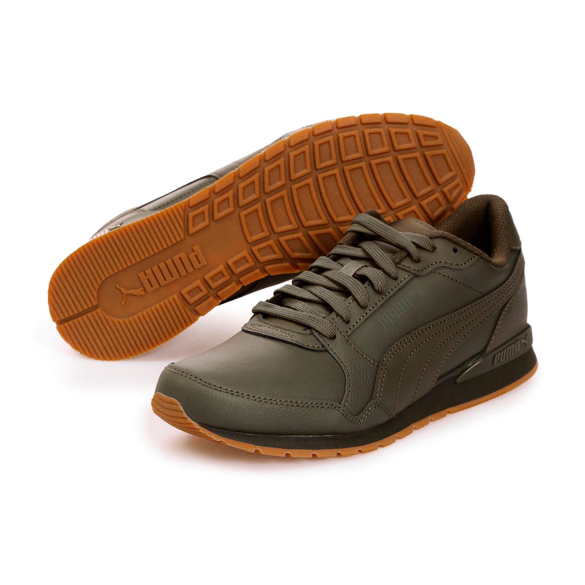 PUMA Turnschuhe Mann Puma St Runner V3 Grün