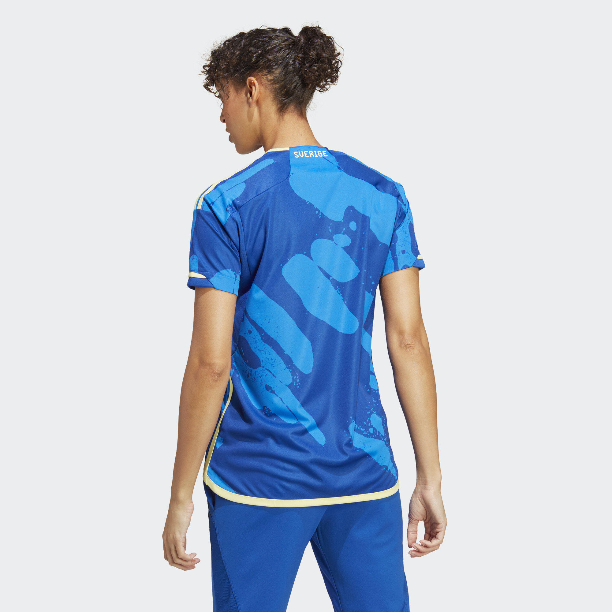 Sweden 23 women's outdoor jersey