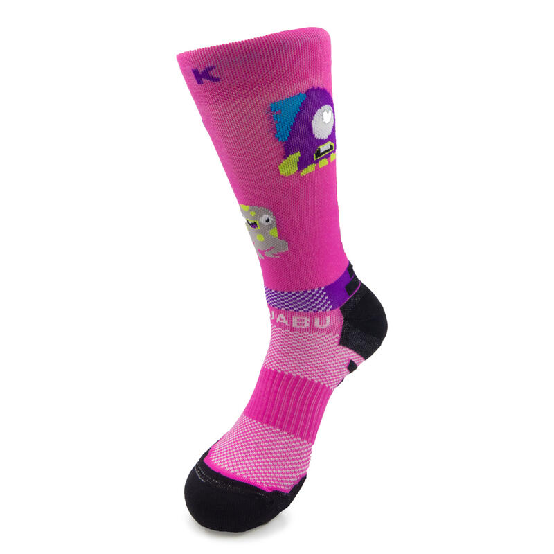 CALCETINES DE RUNNING #MONSTRUOS unisex - KAMUABU color ROSA de 1 hilo