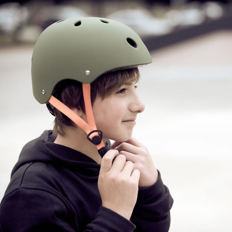 Kask rekreacyjny URBAN Radical