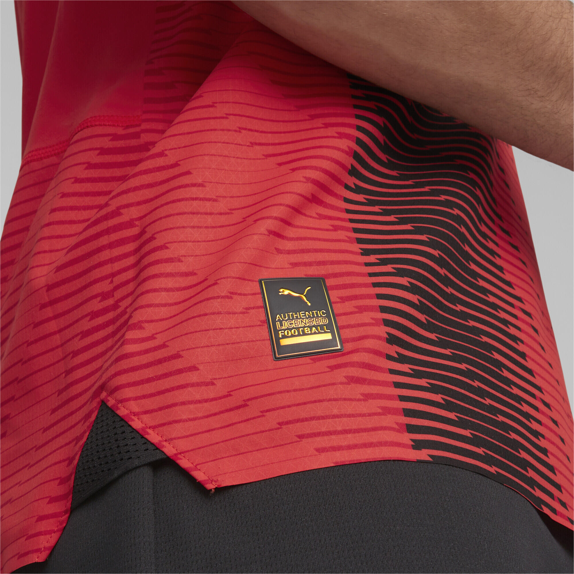 Maillot Authentic Home 23/24 AC Milan PUMA For All Time Red Black 5/6