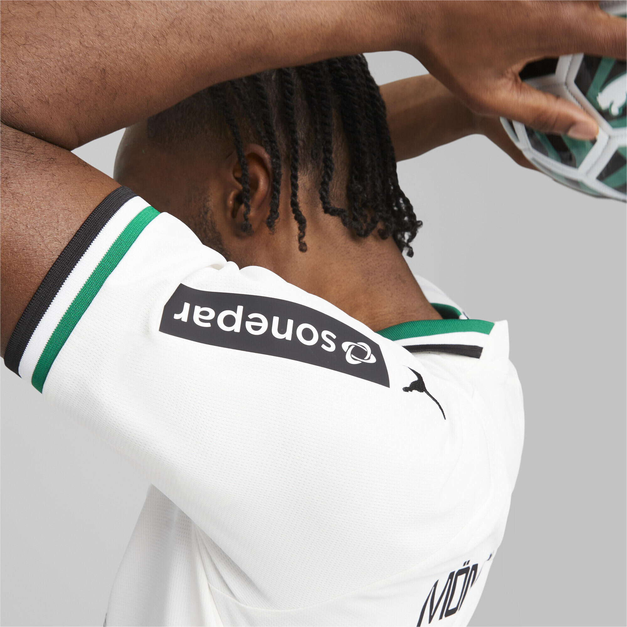 Maillot Home 23/24 Borussia Mönchengladbach Homme PUMA White Power Green 3/6