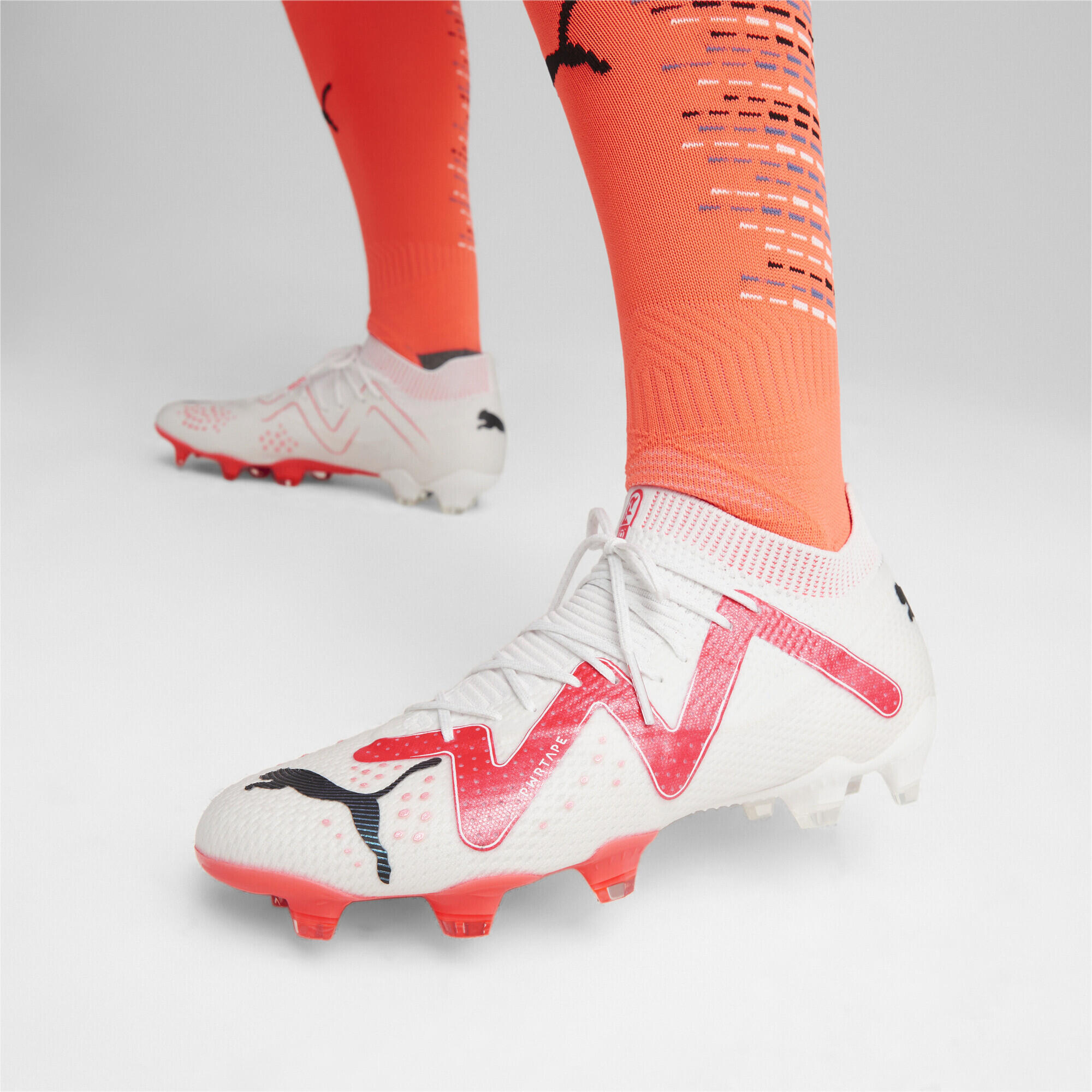 Scarpe da calcio FUTURE ULTIMATE FG/AG da donna PUMA White Black Fire Orchid Red 2/7