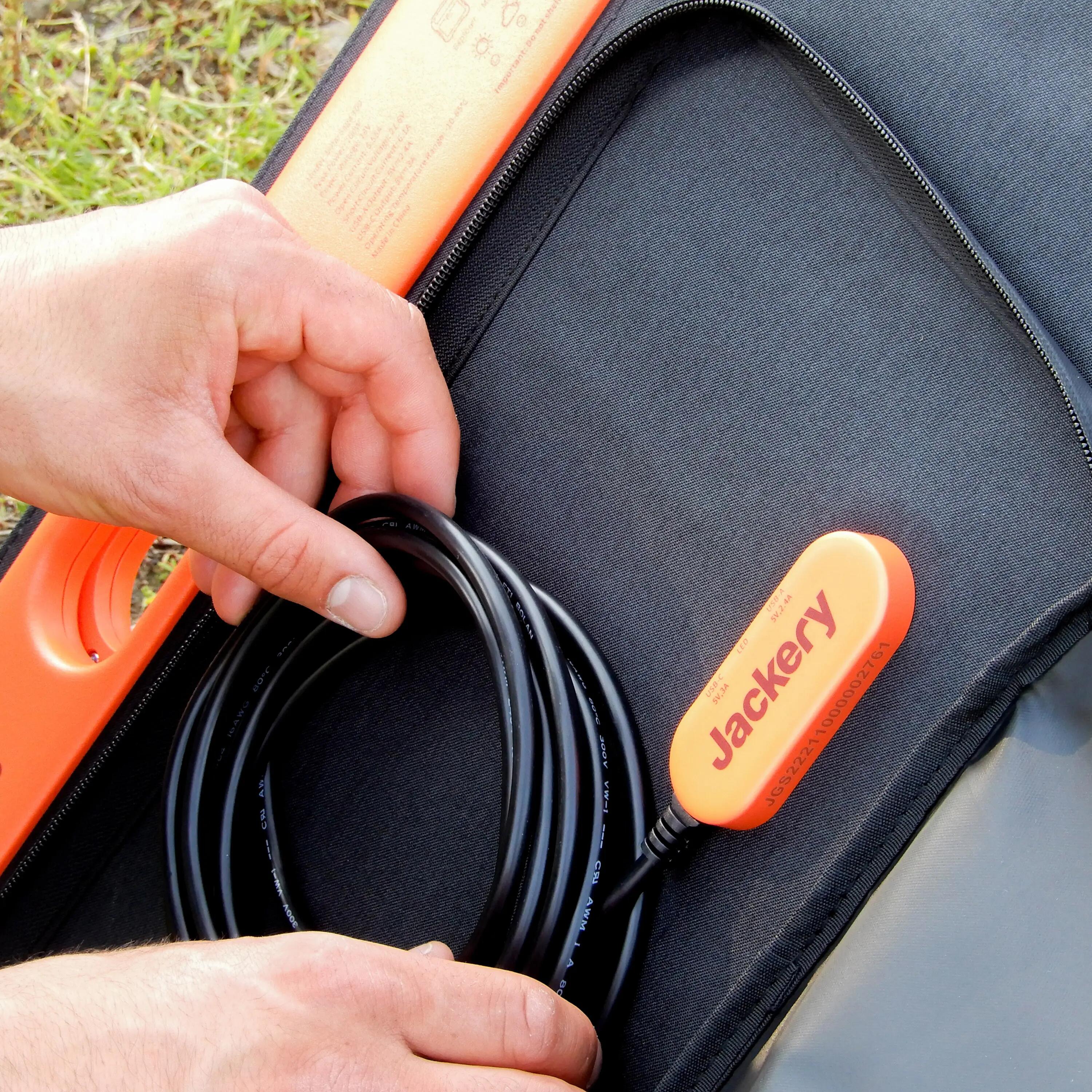 station énergique portable Jackery Explorer 240 5/7