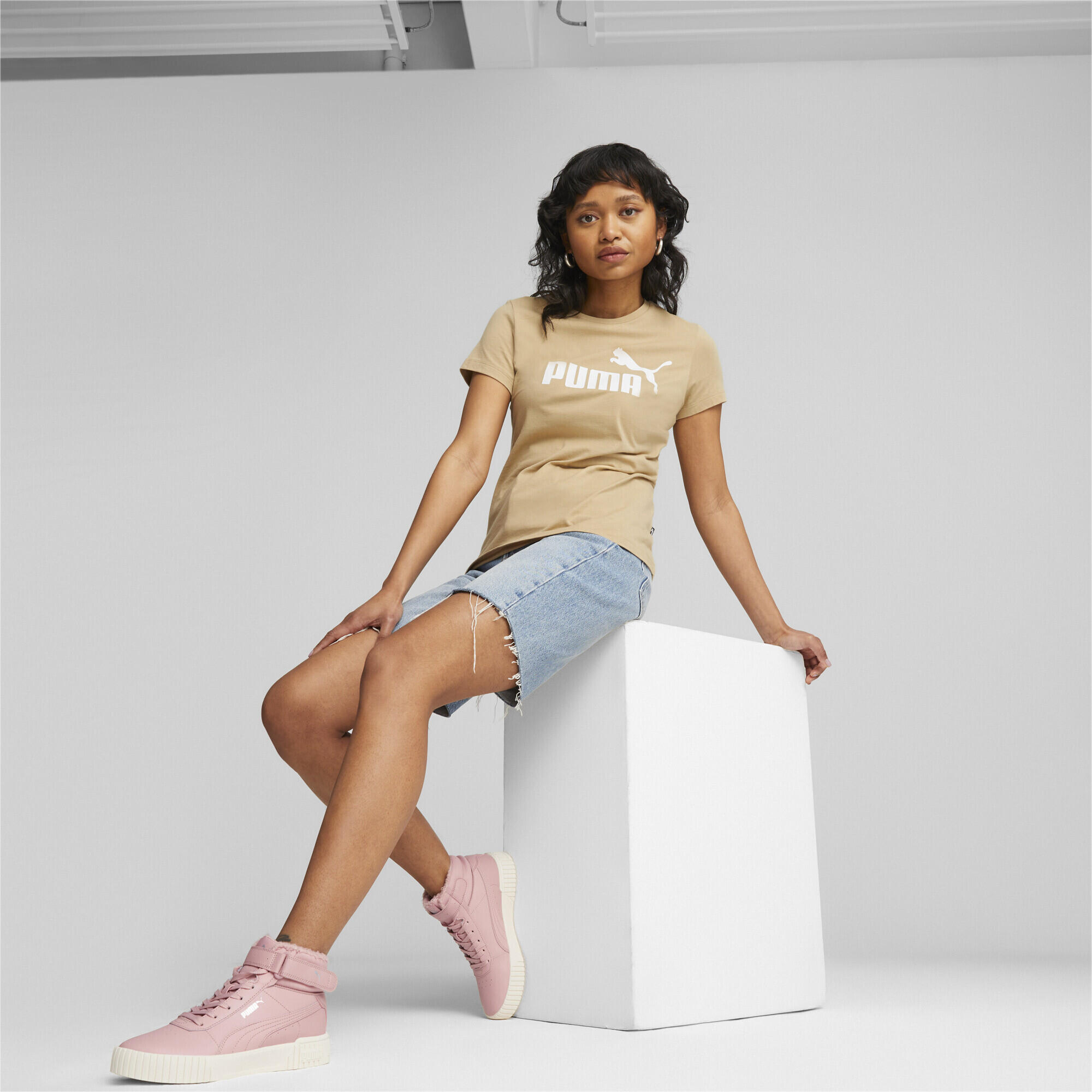 T-shirt Essentials Logo Femme PUMA Sand Dune Beige 3/5