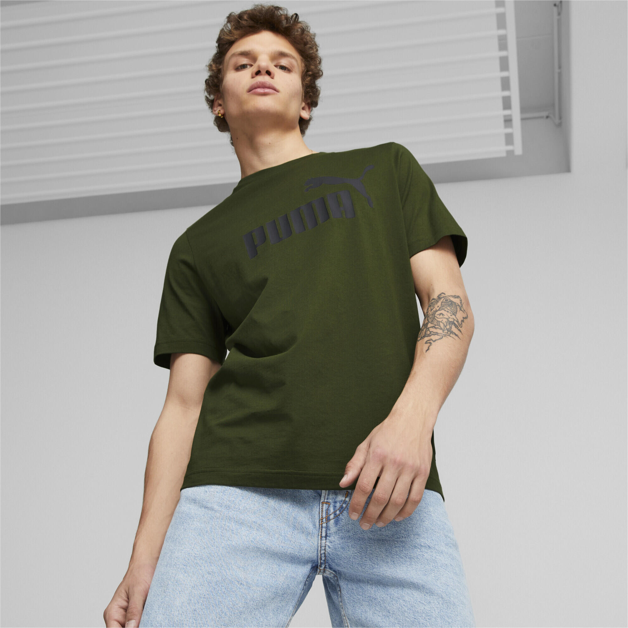 T-Shirt Homem Puma Essentials Verde 2/5