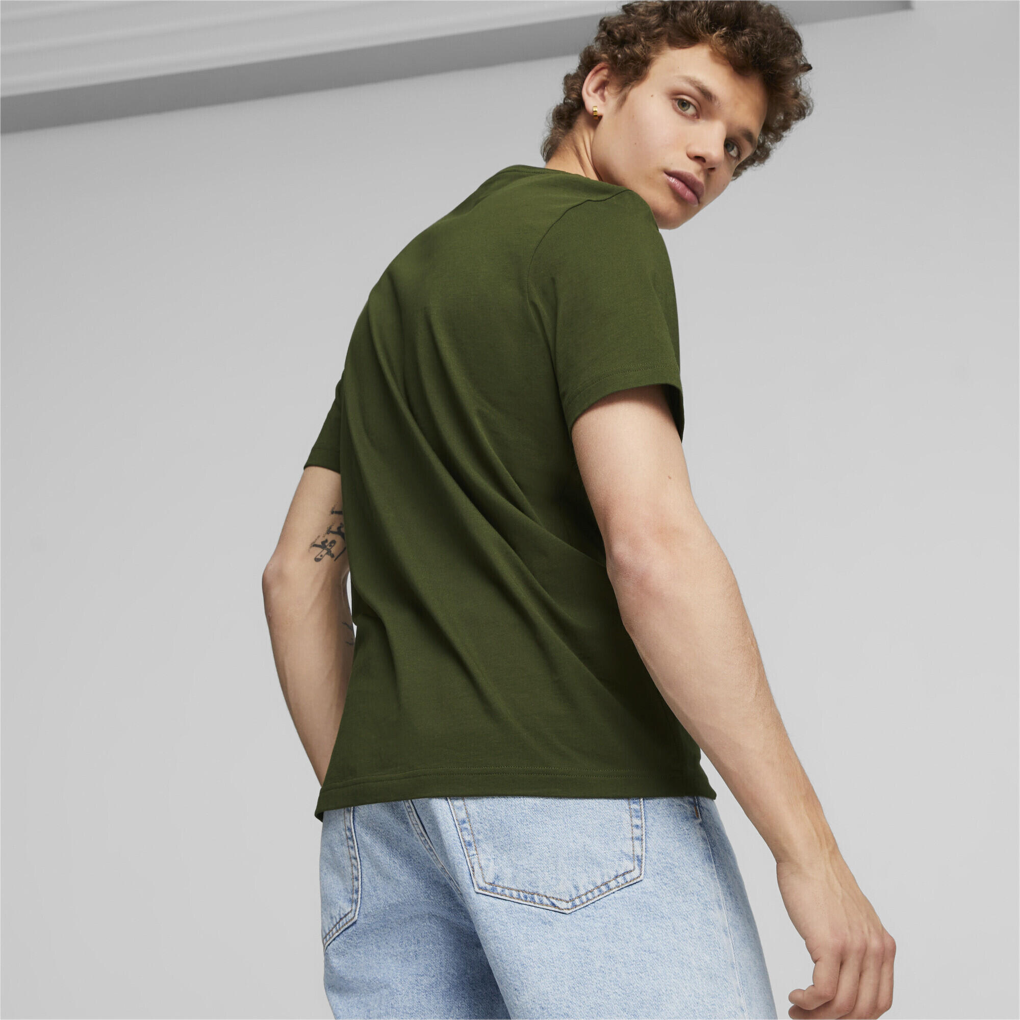 T-Shirt Homem Puma Essentials Verde 4/5