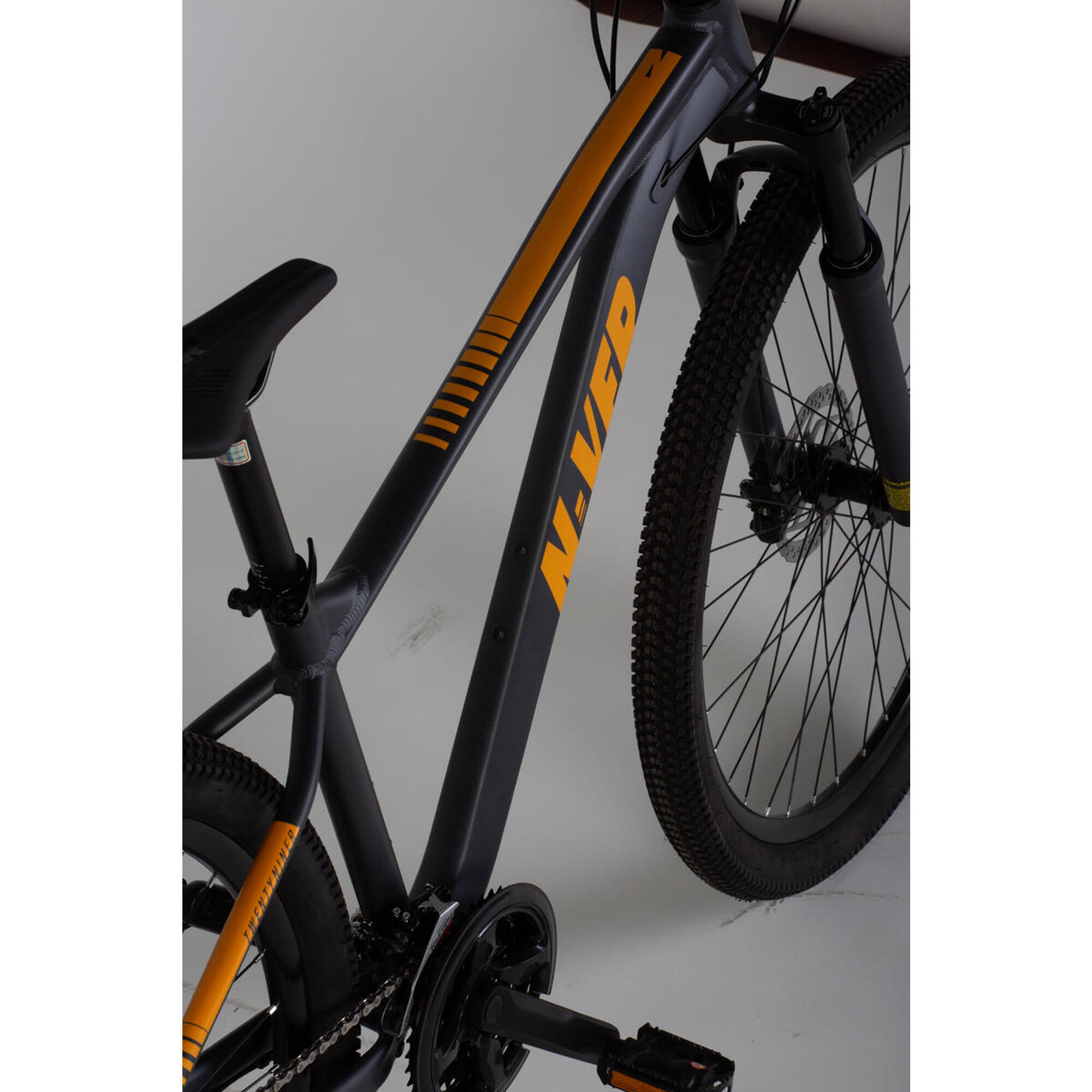 Bicicleta Nv 908 com rodas 29″, 24 velocidades, freio a disco hidráulico