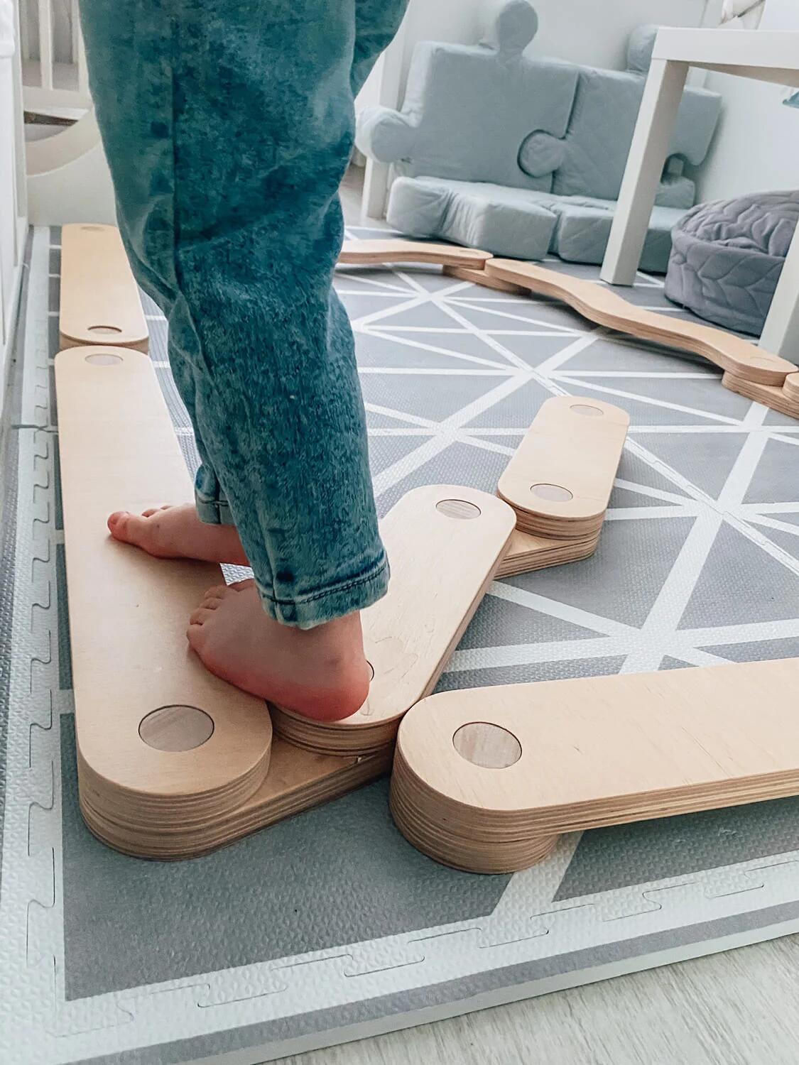 Chemin d’équilibre en bois pour enfants 3/7