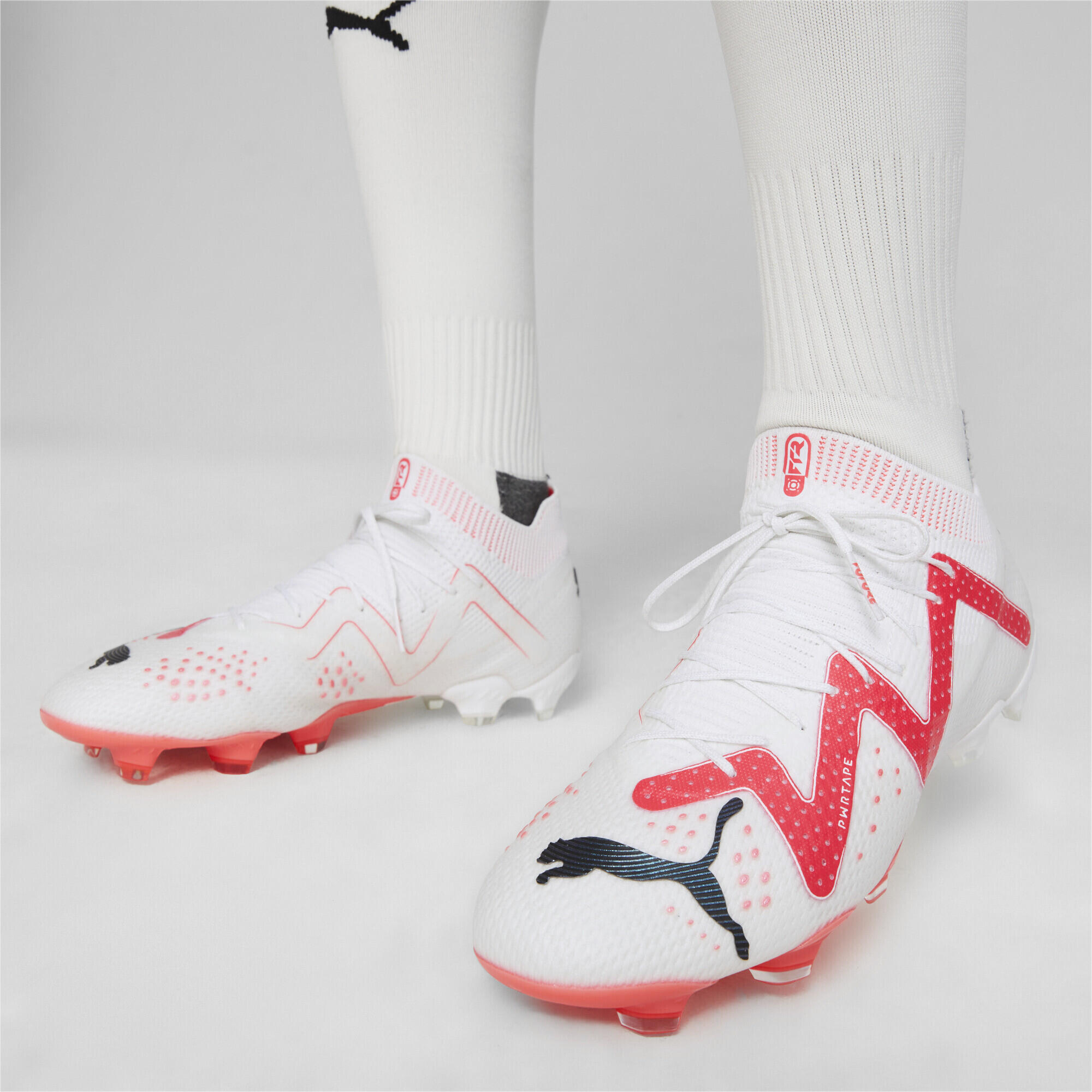 Scarpe da calcio FUTURE ULTIMATE FG/AG da uomo PUMA White Black Fire Orchid Red 2/7