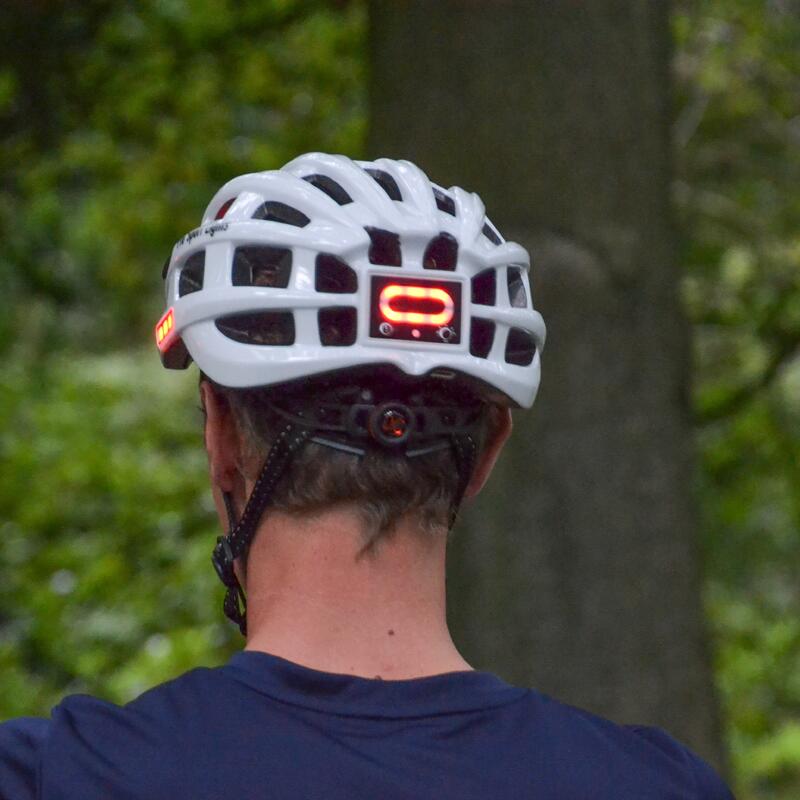 Casque de vélo avec lumières USB rechargeable