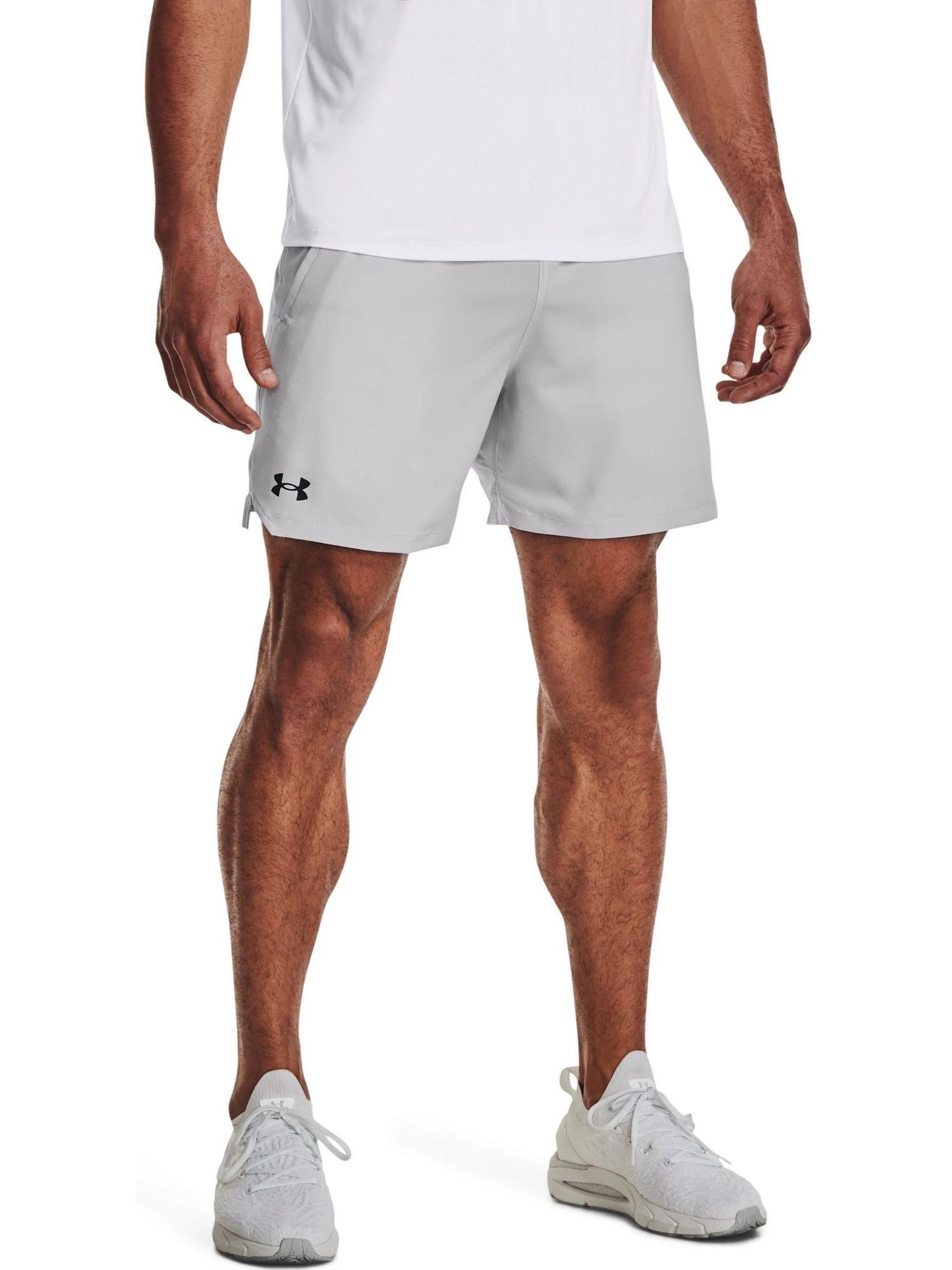 UNDER ARMOUR picture