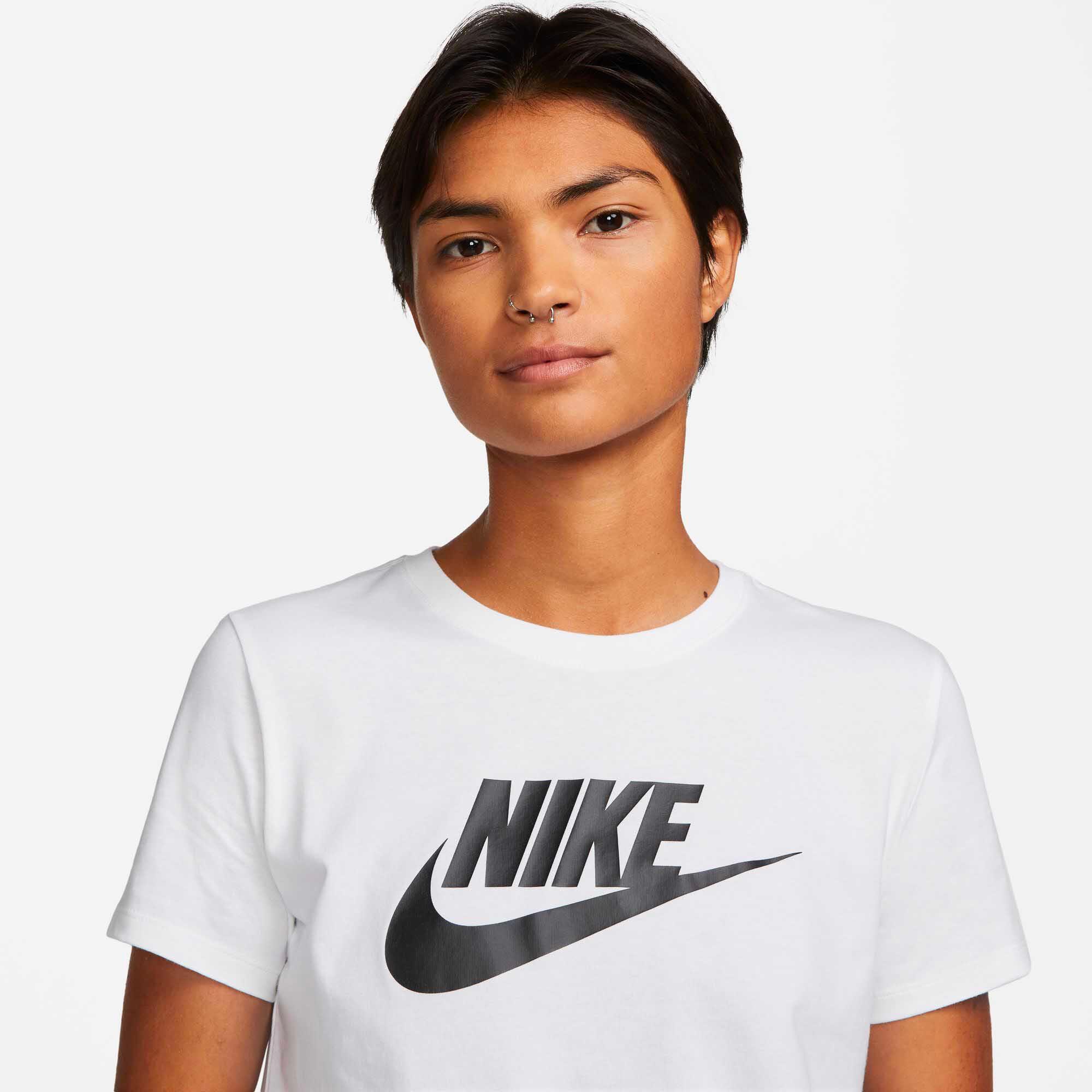Camiseta Nike Sportswear Esencial Mujer 4/5