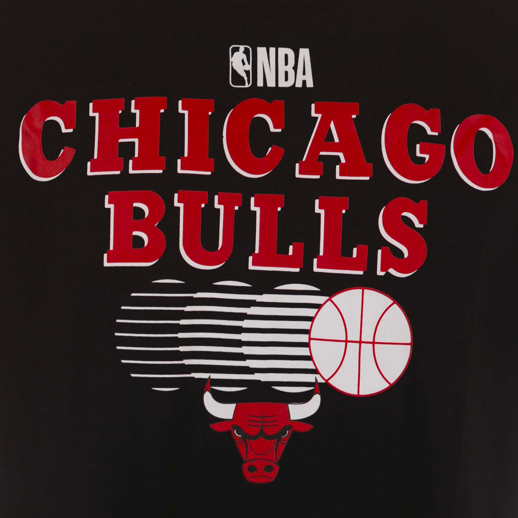 T-Shirt New Era  Nba Team Graphic Tee Chibul  Blkfdr Adulto 3/5