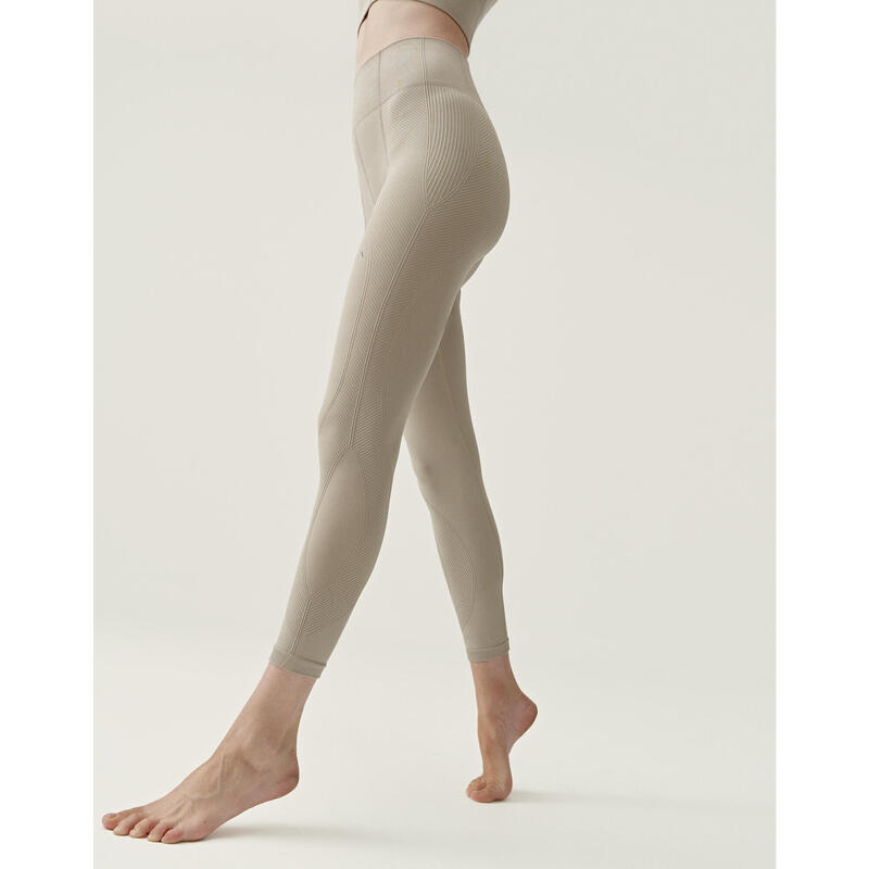 Leggings Mallas leggings largo de mujer Born Living Yoga Sureya