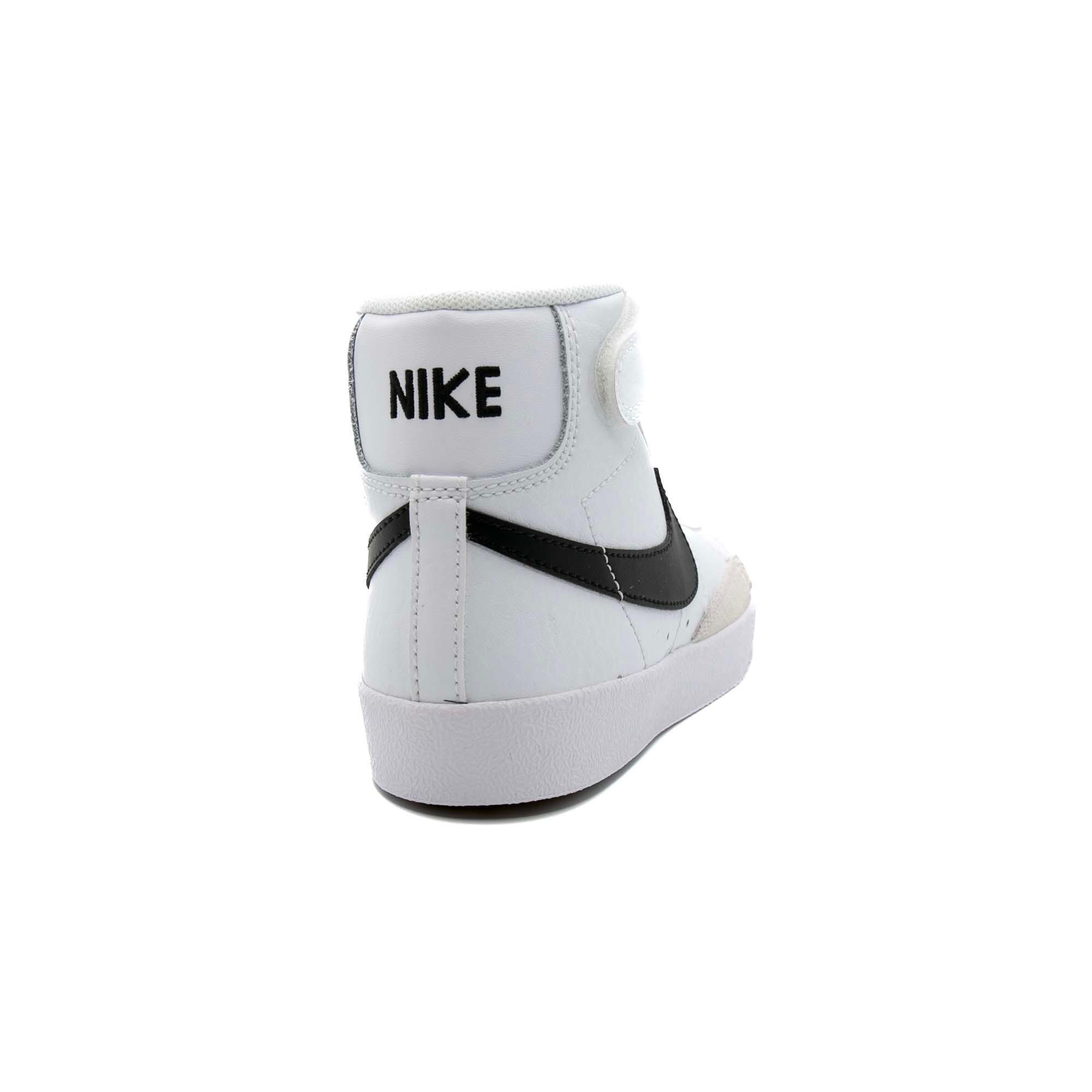 Zapatillas Nike Blazer Mid '77 Blanco Negro NIño 4/5