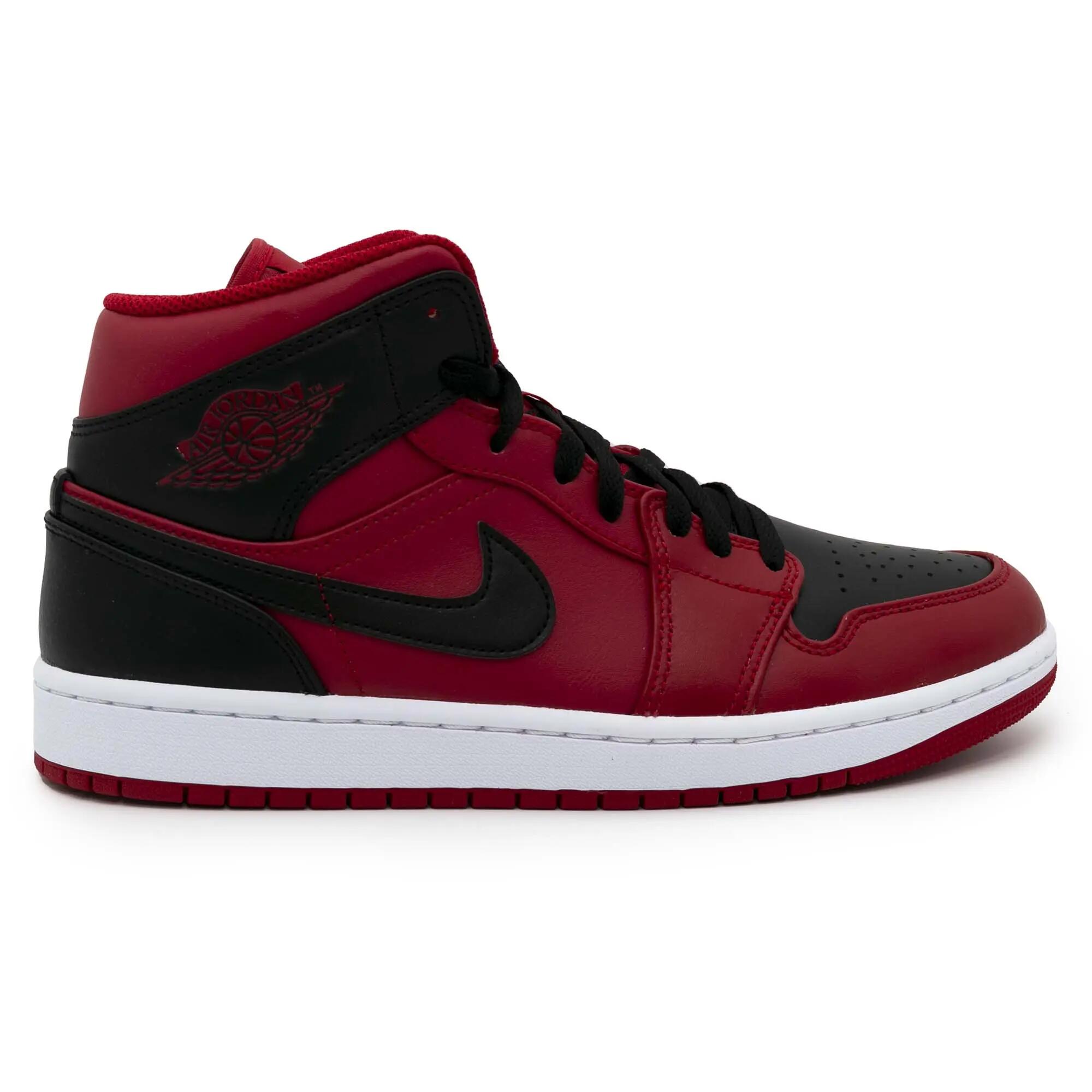 NIKE picture