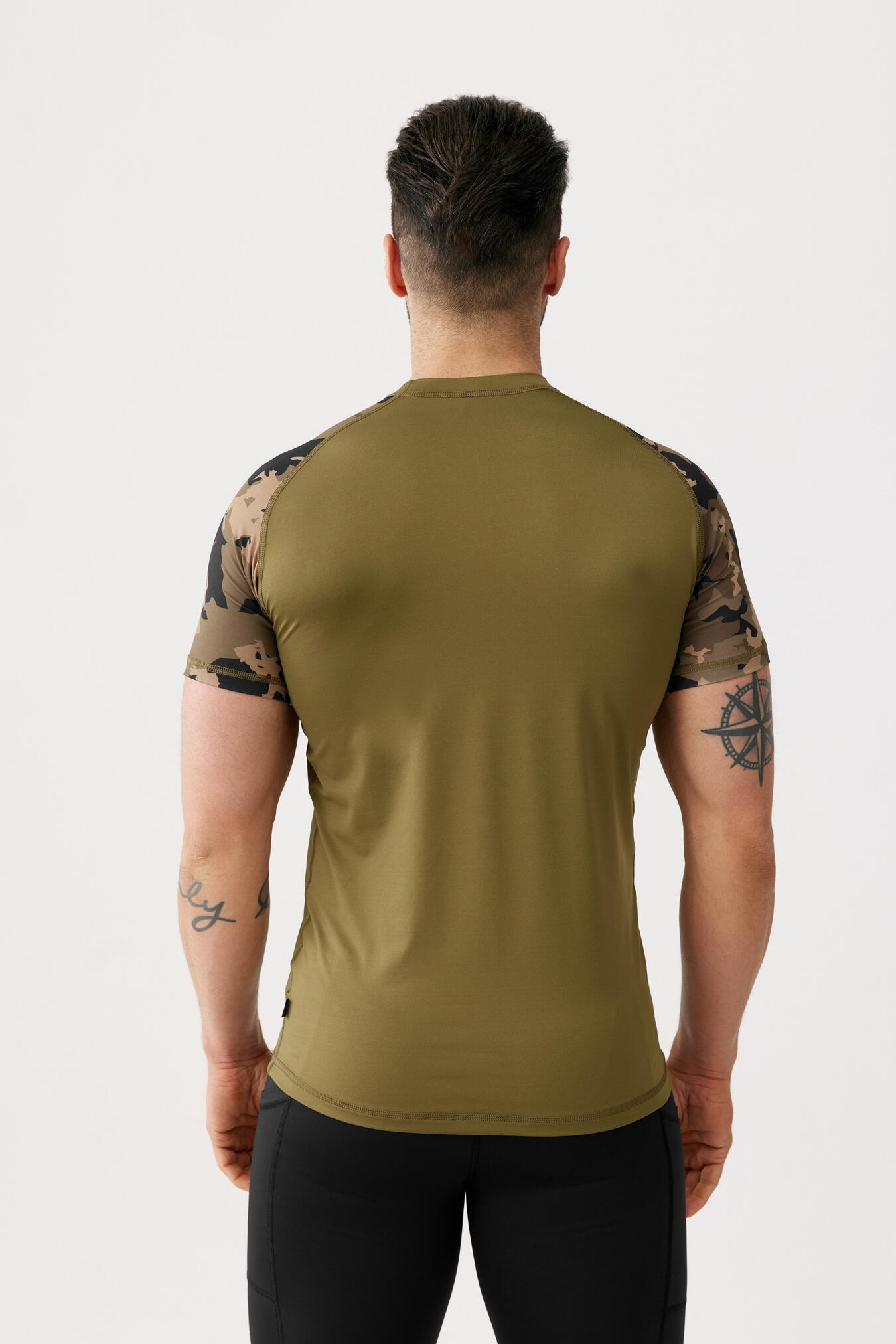 Chemise de sport à séchage rapide Rough Radical Furious Army 4/5