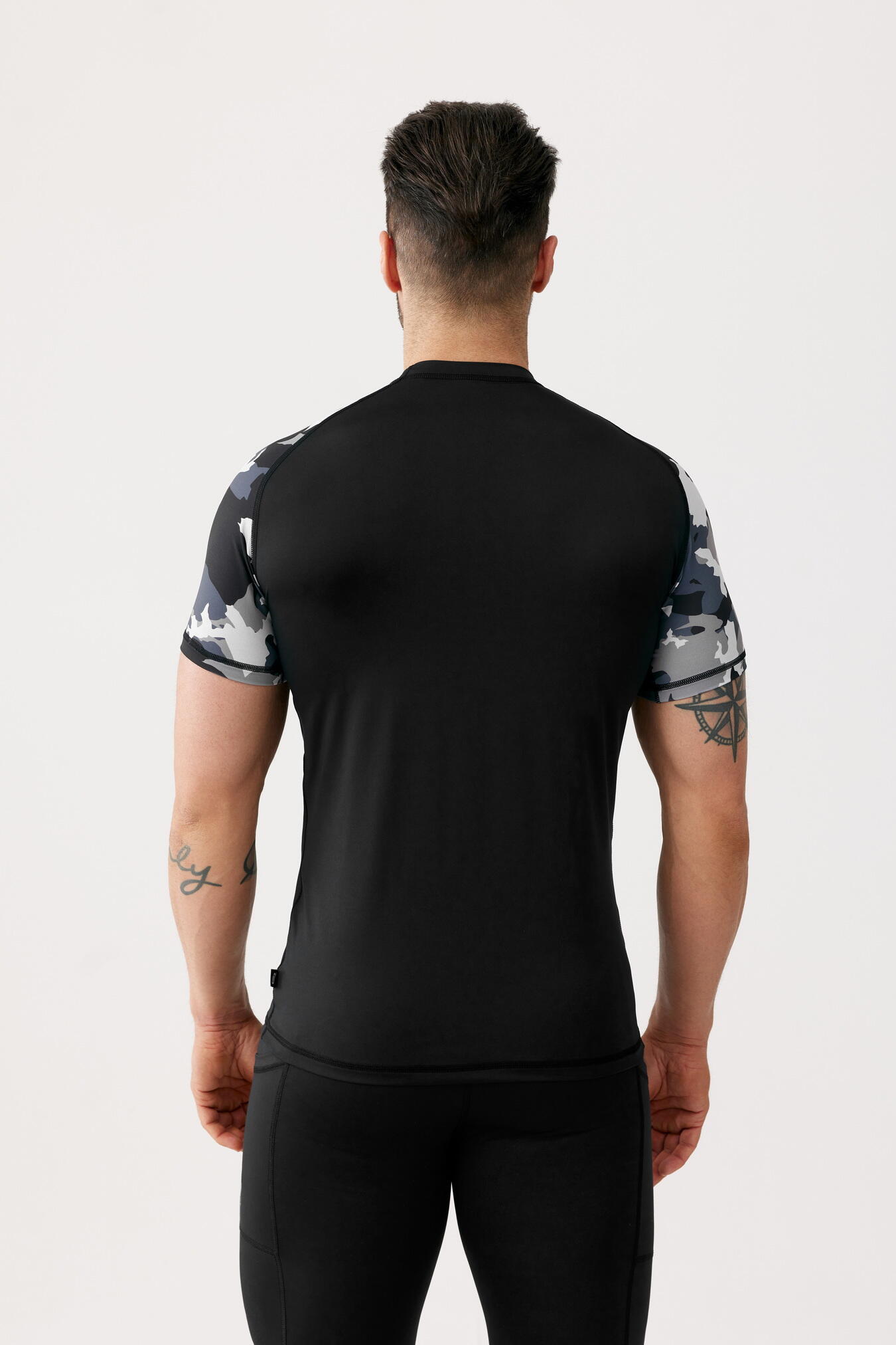 Chemise de sport à séchage rapide Rough Radical Furious Army 3/4