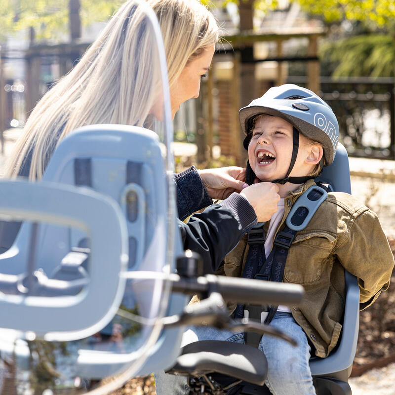 Siège enfant Bobike Maxi gris urbain pour des balades à vélo en toute sécurité