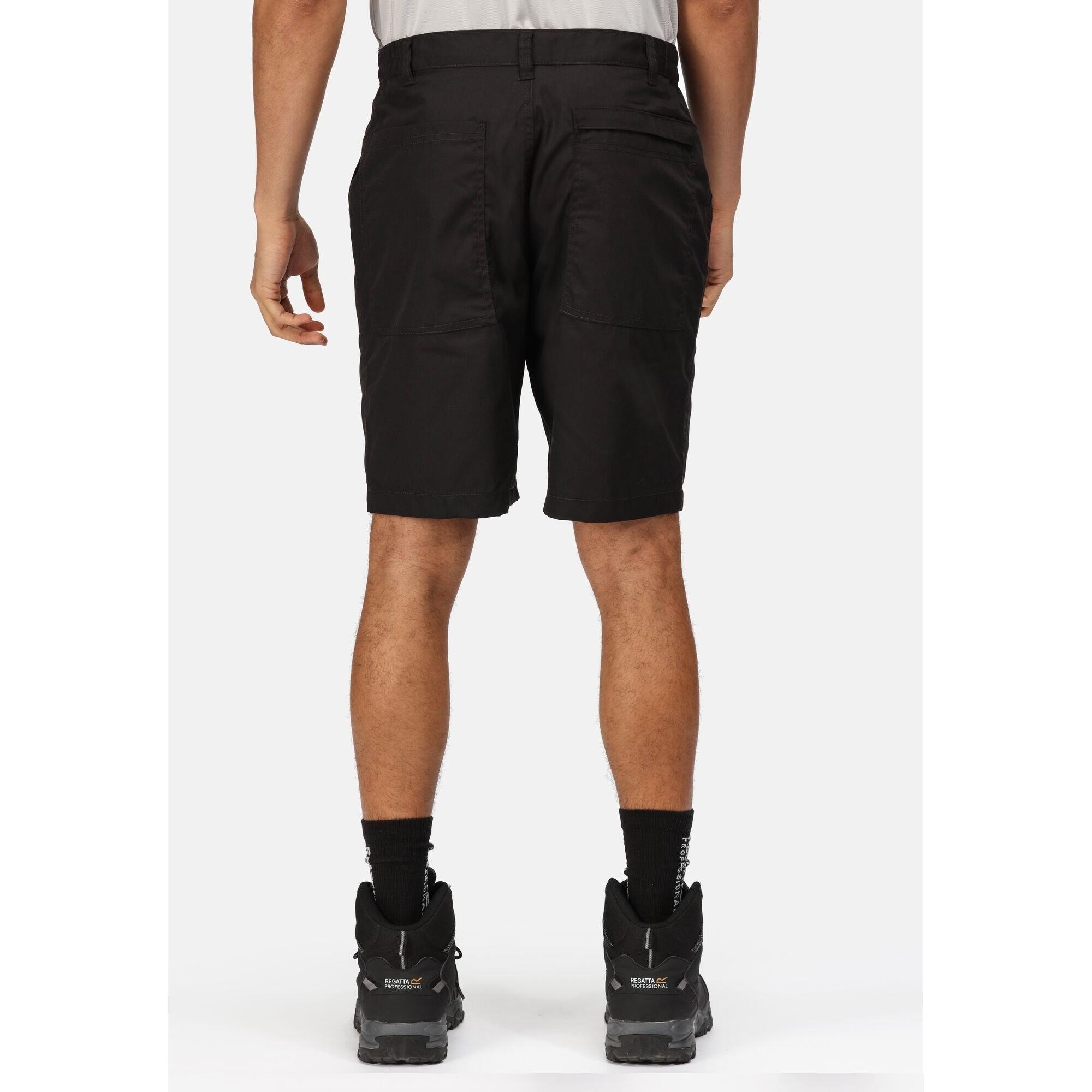 Short uomo Regatta Nero policotone impermeabile 4/5