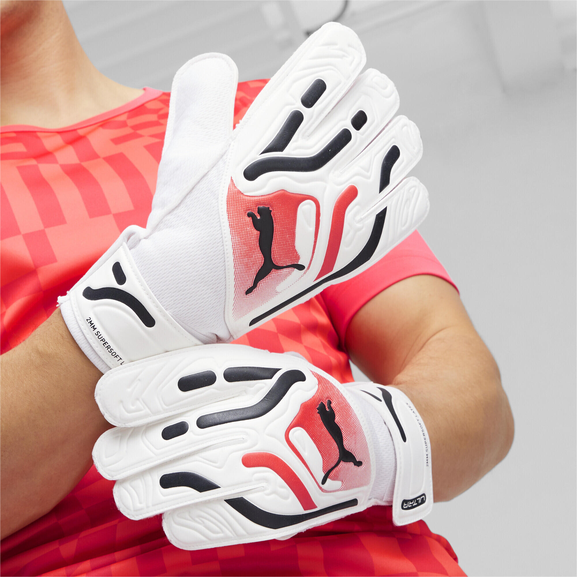 Gants de gardien de but PUMA ULTRA Play RC PUMA White Ultra Blue Fire Orchid Red 3/3