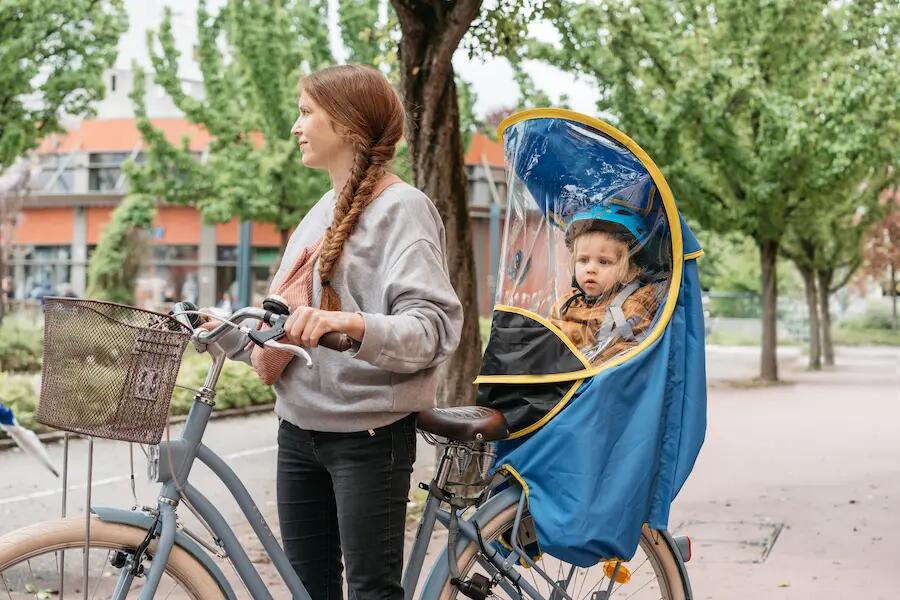 Kinderregenbescherming voor babyzitjes ter vervanging van poncho's en regencapes 3/7